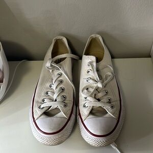 converse shoes